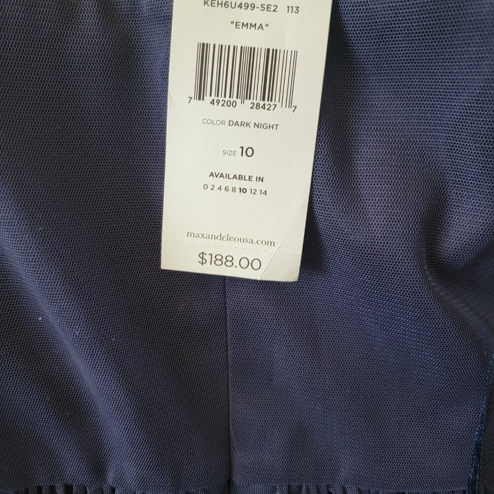 Dress - Picture 2 of 6